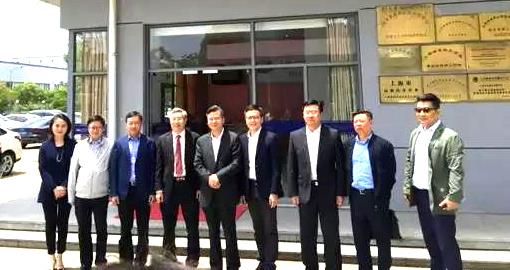 重庆市副市长李殿勋一行来访CC网投