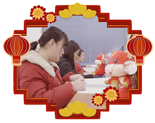 少年自知时光贵，，，策马扬鞭自奋蹄