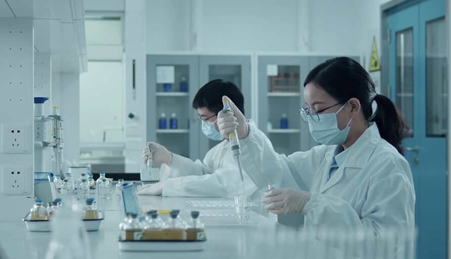 一廿偕行，，，，一廿向美。。。。CC网投20周年宣传片上映！